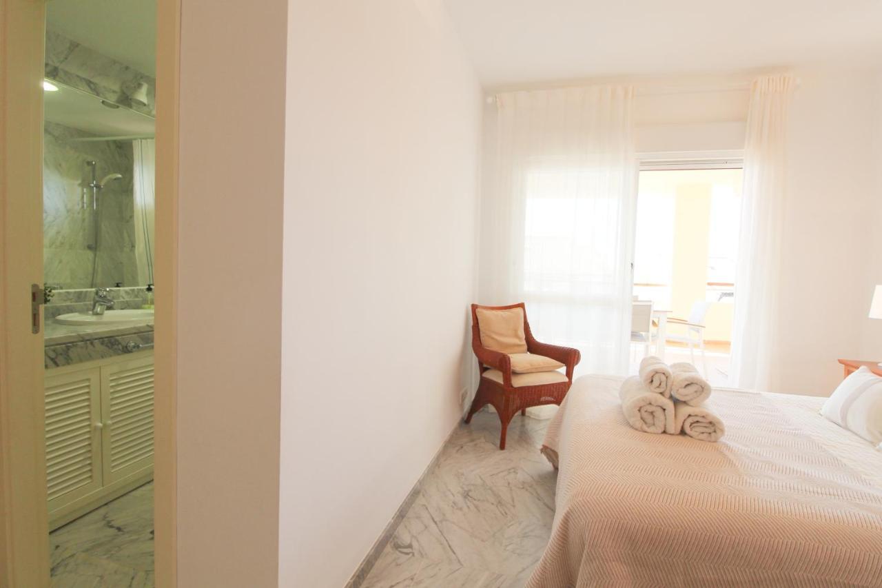 Lovely Bahia Marbella Apartment Екстер'єр фото