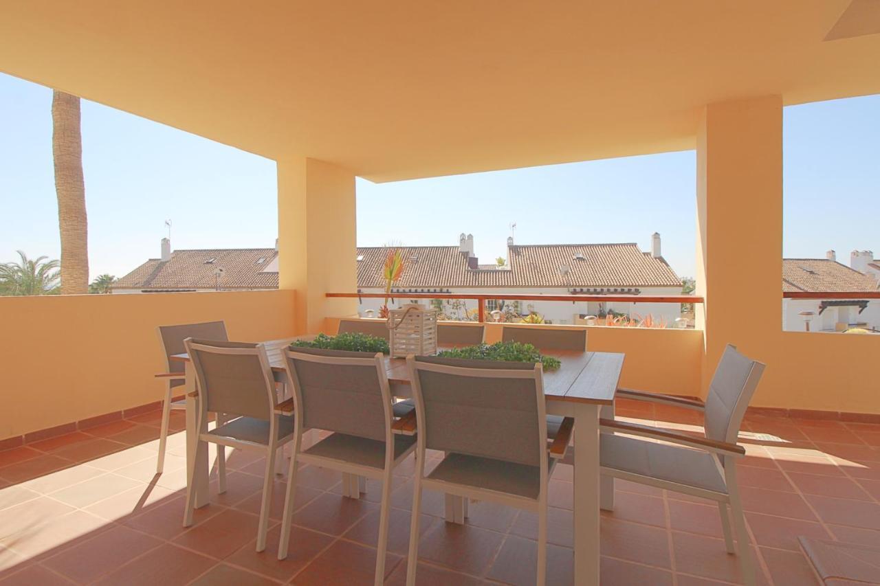 Lovely Bahia Marbella Apartment Екстер'єр фото